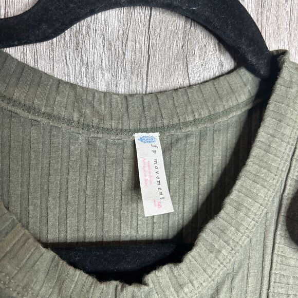 Lot of 2 Free People Movement Womens Tank Tops Gray and Green Ribbed Size L - Picture 2 of 8